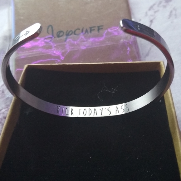 Joycuff "kick today's ass" Bracelet - Picture 3 of 5